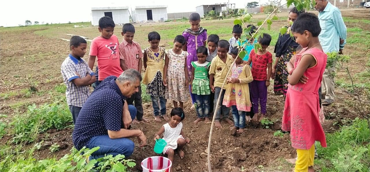 Children at Prathana Balgram